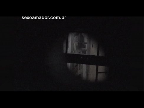 ❤️ Blondie és gravada en secret per un voyeur del barri amagat darrere de maons buits ❌ Porno al ca.fullpornercom.ru